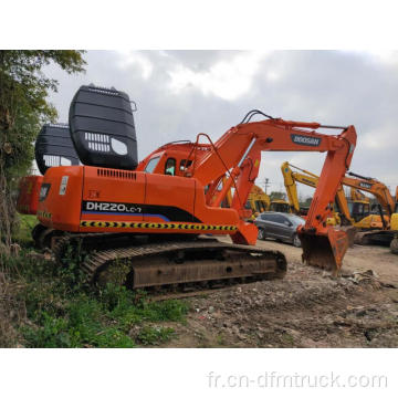 Excavatrice Doosan DH220 fabriquée en Corée